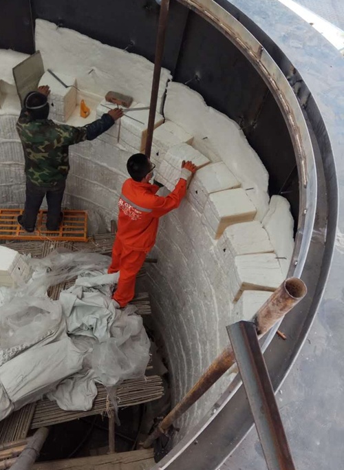 井式爐保溫陶瓷纖維模塊安裝 井式爐保溫陶瓷纖維模塊安裝